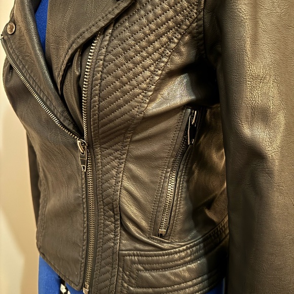 Motorcycle style jacket - Picture 4 of 14